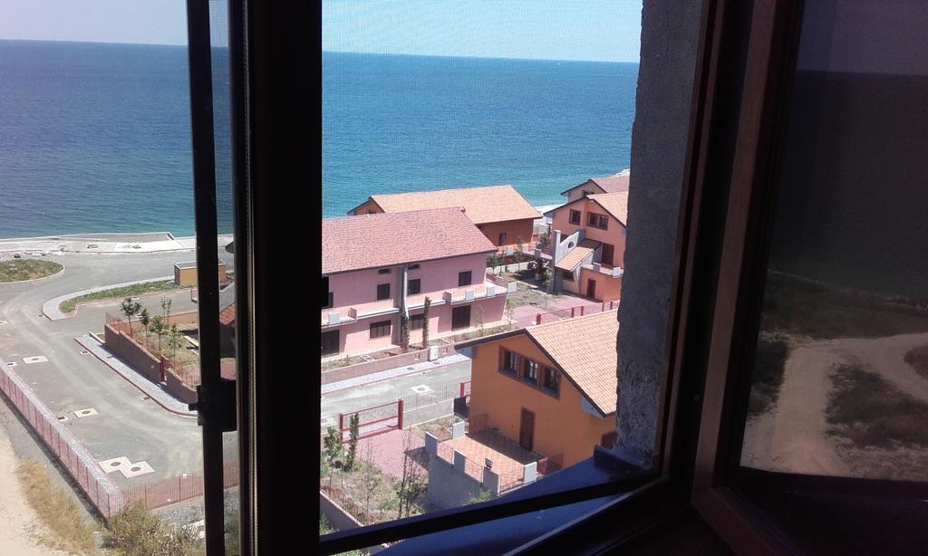 Apartment Nucu I Констанца Екстериор снимка